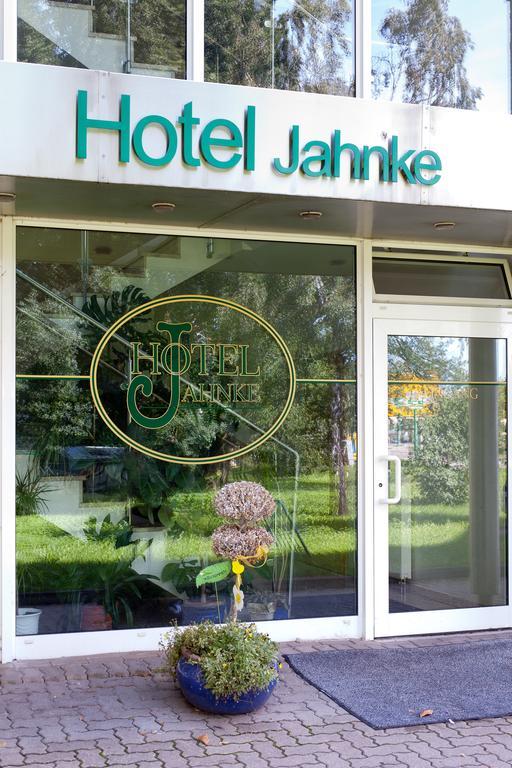 נויברנדנבורג Hotel Jahnke מראה חיצוני תמונה